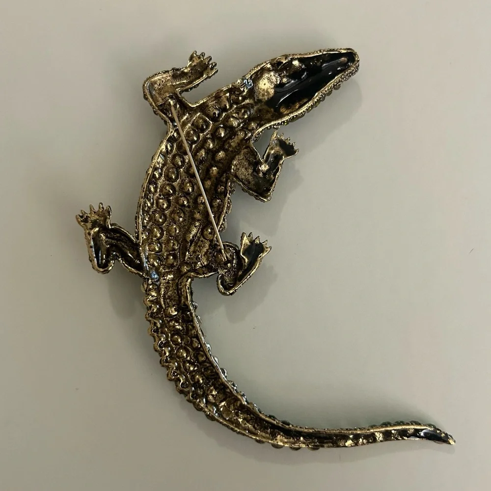 Green Crystal Lizard Brooch - Decorative Reptile Pin